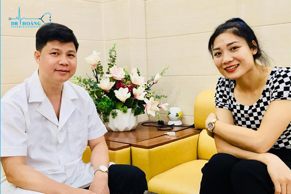 Không còn sợ sẹo khi điều trị u tuyến giáp lành tính